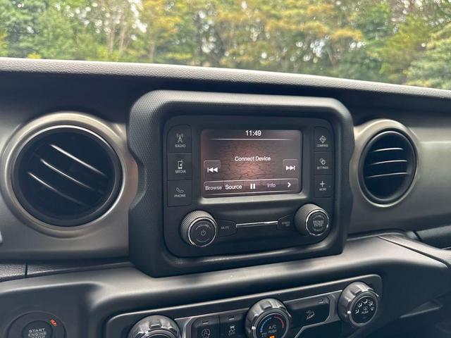 Photo of 2020 Granite Crystal Metallic Clearcoat Jeep Wrangler Unlimited