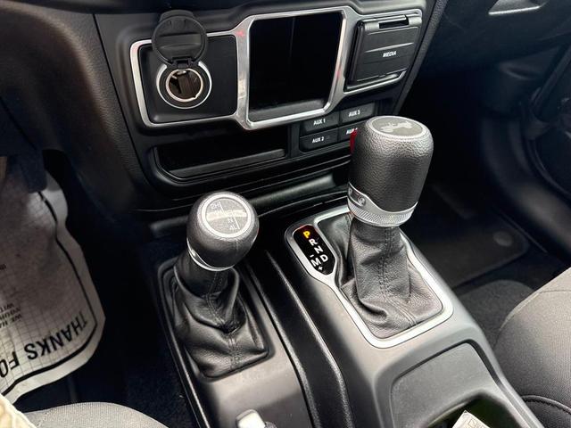 Photo of 2020 Granite Crystal Metallic Clearcoat Jeep Wrangler Unlimited