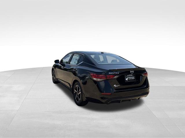 Photo of 2025 Super Black Nissan Sentra