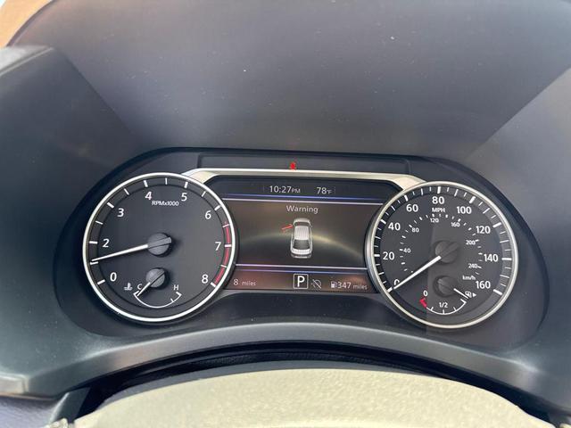 Photo of 2025 Super Black Nissan Sentra