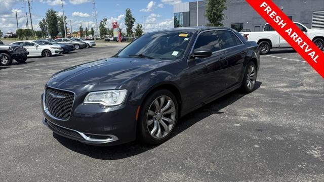 2017 Chrysler 300