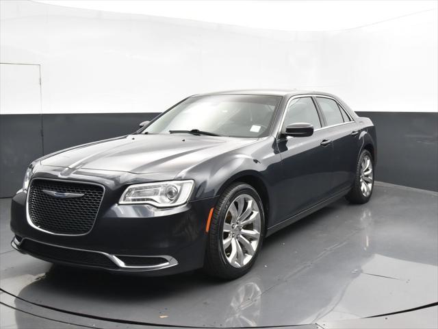 2017 Chrysler 300