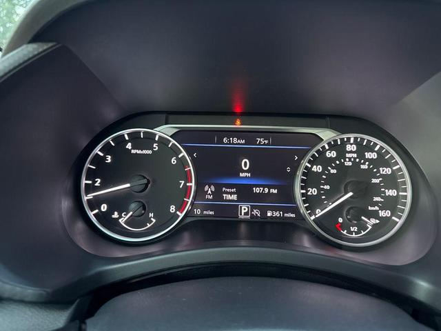 Photo of 2025 Super Black Nissan Sentra