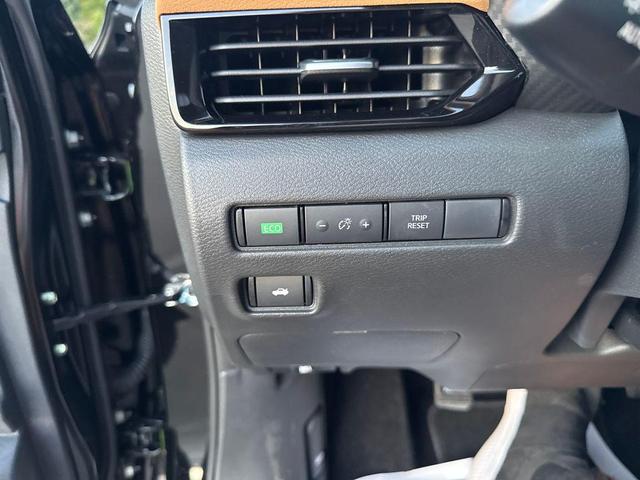 Photo of 2025 Super Black Nissan Sentra