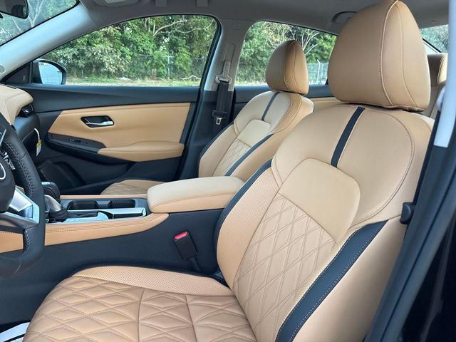 Photo of 2025 Super Black Nissan Sentra