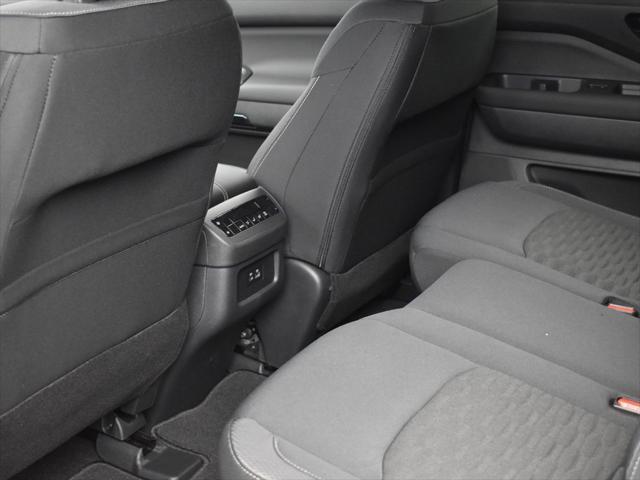 Photo of 2025 Super Black Nissan Pathfinder