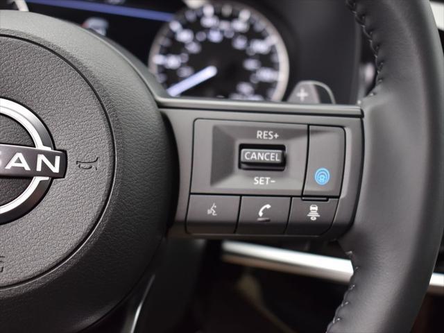 Photo of 2025 Super Black Nissan Pathfinder