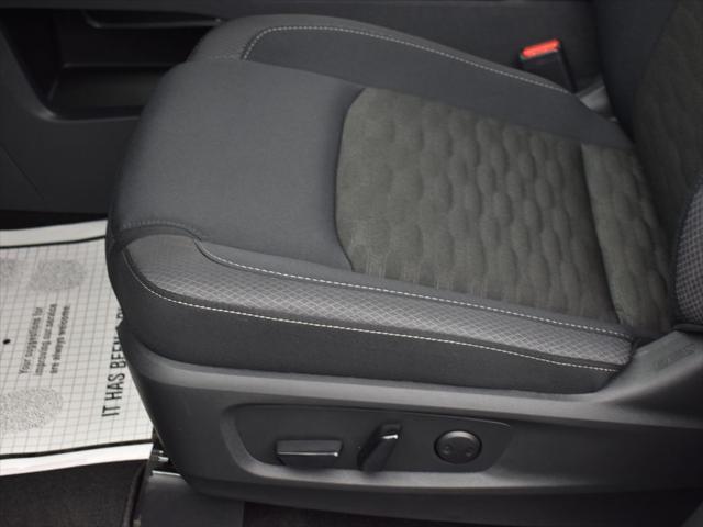 Photo of 2025 Super Black Nissan Pathfinder