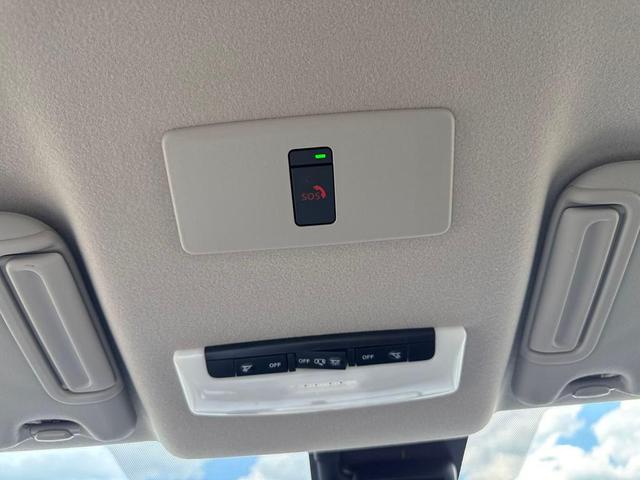 Photo of 2025 Gun Metallic Nissan Versa