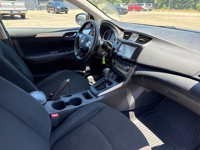 Photo of 2019 Gun Metallic Nissan Sentra