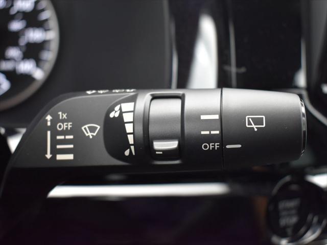 Photo of 2025 Super Black Nissan Pathfinder