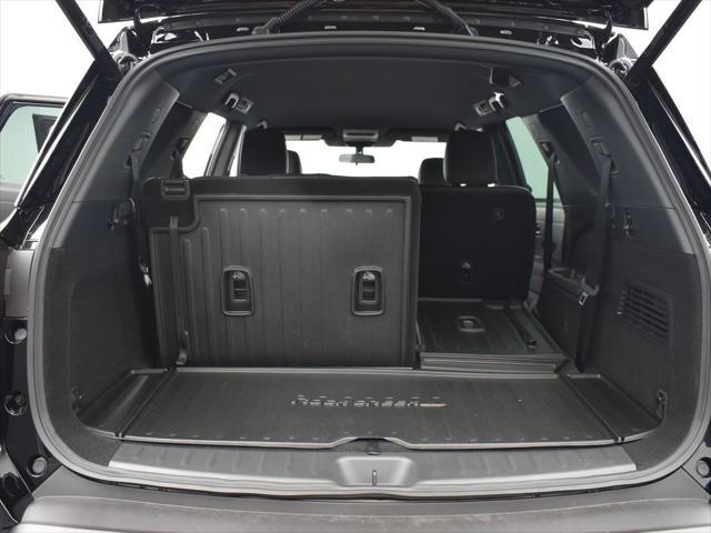 Photo of 2025 Super Black Nissan Pathfinder