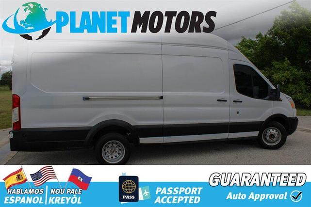 Photo of 2016 Oxford White Ford Transit-350