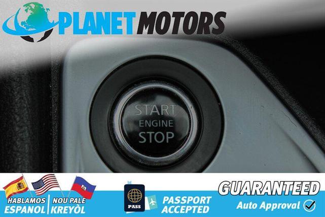 Photo of 2022 Gray Nissan Sentra