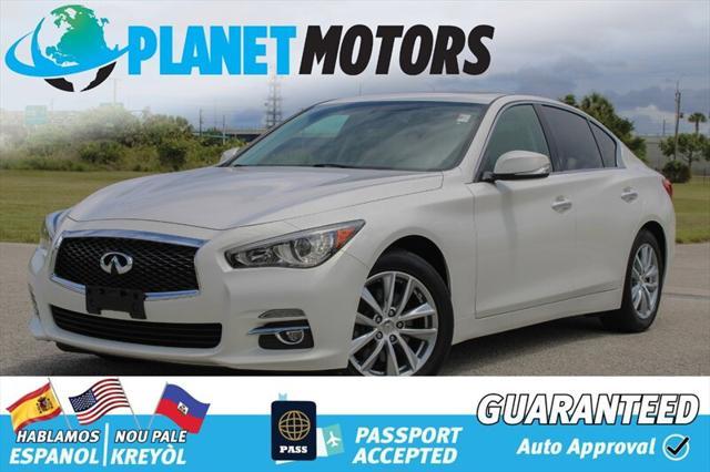 2015 Infiniti Q50
