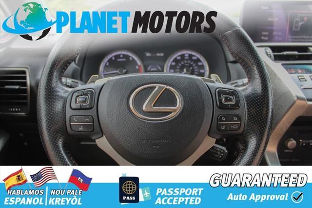 Photo of 2018 Atomic Silver Lexus NX 300