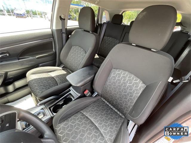 Photo of 2024 Alloy Silver Metallic Mitsubishi Outlander Sport