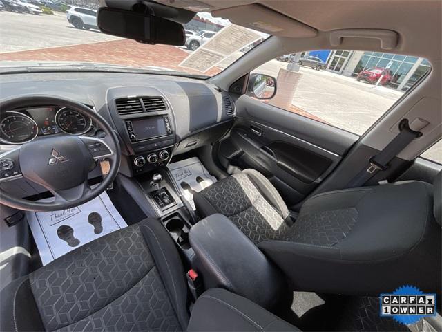 Photo of 2024 Alloy Silver Metallic Mitsubishi Outlander Sport