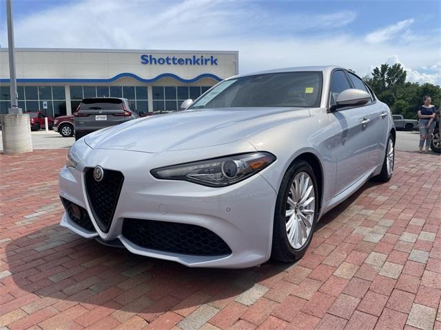 2022 Alfa Romeo Giulia