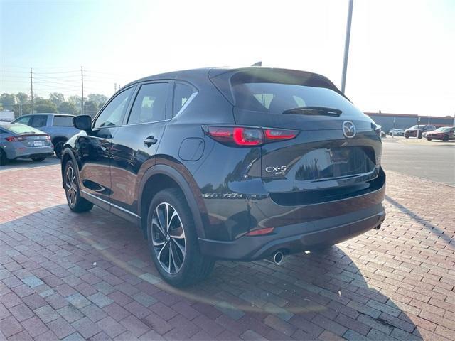 Photo of 2022 Jet Black Mica Mazda CX-5