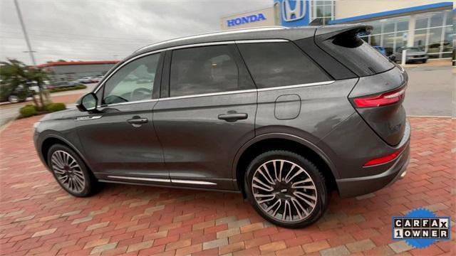 Photo of 2020 Magnetic Gray Lincoln Corsair