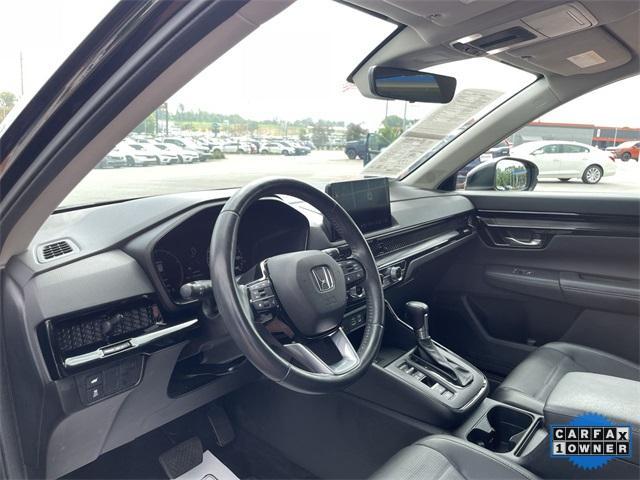 Photo of 2024 Crystal Black Pearl Honda CR-V