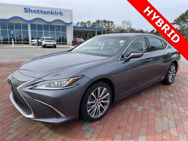 2020 Lexus Es 300h