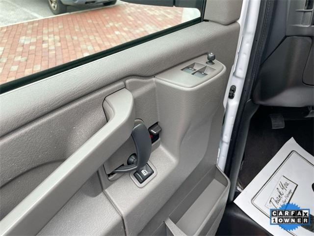 Photo of 2024 Summit White Chevrolet Express 3500