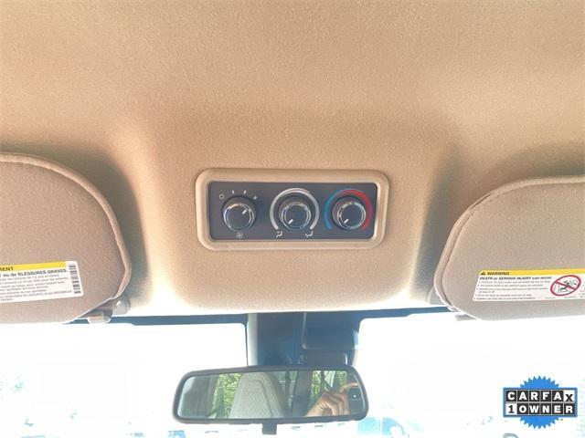 Photo of 2024 Summit White Chevrolet Express 3500
