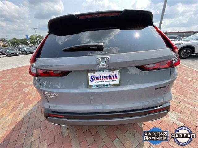 Photo of 2024 Urban Gray Pearl Honda CR-V Hybrid