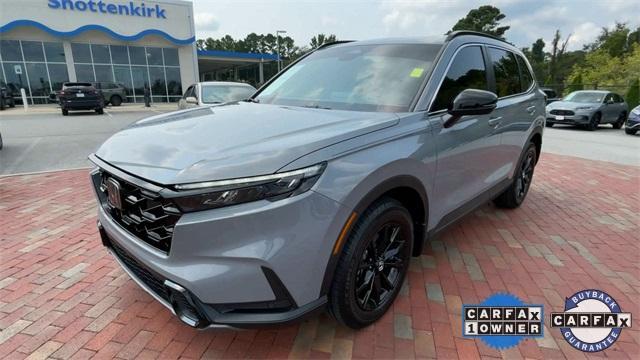 Photo of 2024 Urban Gray Pearl Honda CR-V Hybrid