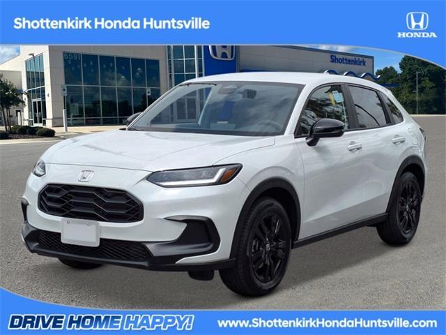Photo of 2026 Platinum White Pearl Honda HR-V