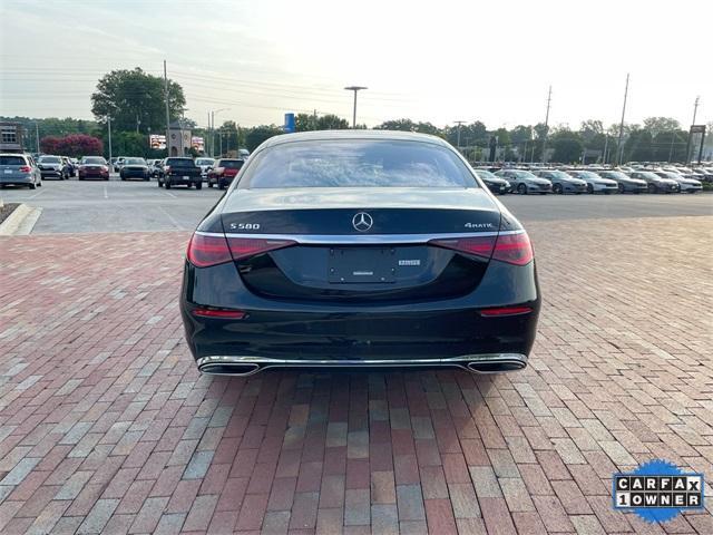 Photo of 2022 Black Mercedes-Benz S-Class
