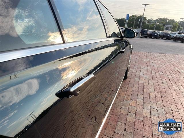 Photo of 2022 Black Mercedes-Benz S-Class