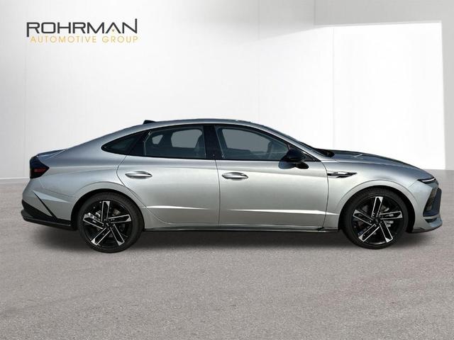 Photo of 2025 Silver Hyundai SONATA