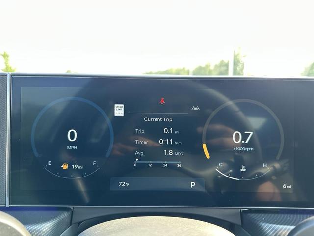 Photo of 2025 Silver Hyundai SONATA