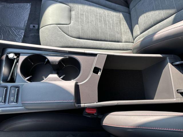 Photo of 2025 Silver Hyundai SONATA