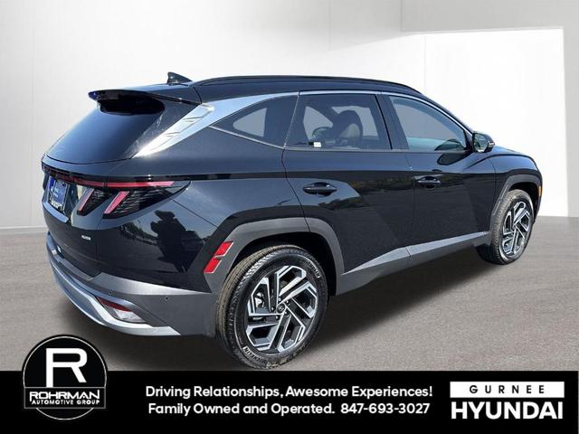 Photo of 2025 Phantom Black Hyundai TUCSON