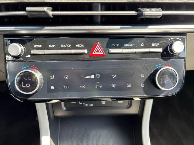 Photo of 2025 Phantom Black Hyundai TUCSON