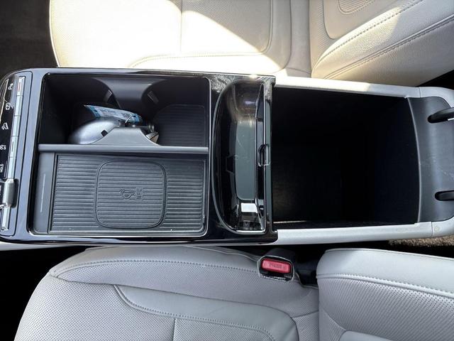 Photo of 2025 Phantom Black Hyundai TUCSON