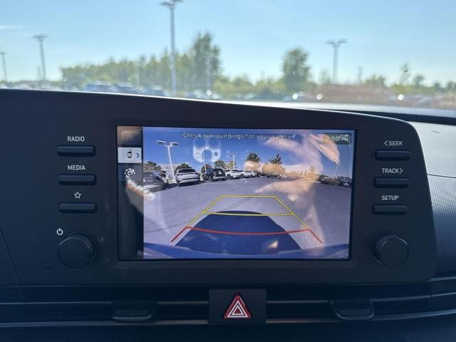 Photo of 2025 Amazon Gray Hyundai ELANTRA