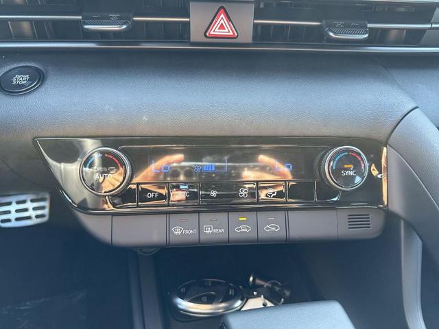 Photo of 2025 Amazon Gray Hyundai ELANTRA