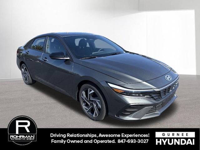 Photo of 2025 Amazon Gray Hyundai ELANTRA