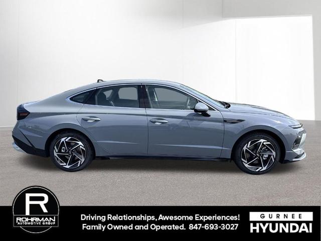 Photo of 2026 Blue Hyundai SONATA