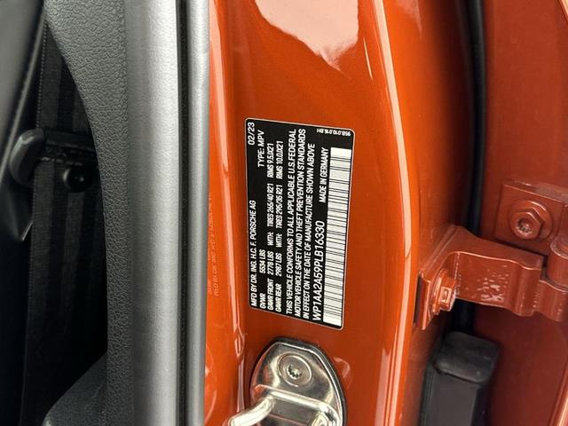 Photo of 2023 Papaya Metallic Porsche Macan