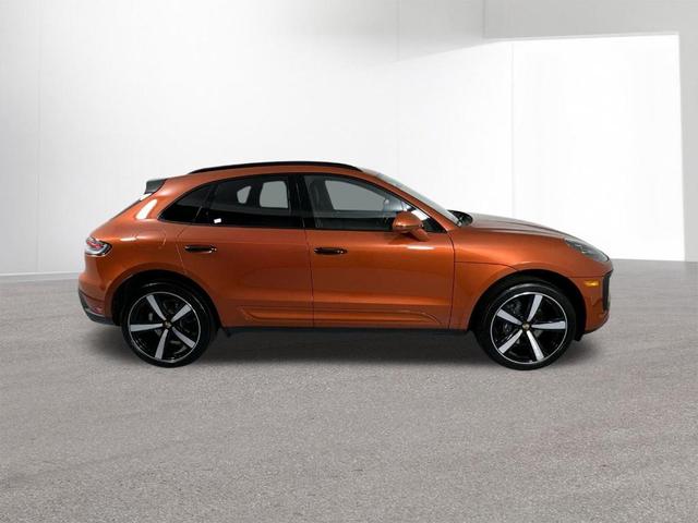 Photo of 2023 Papaya Metallic Porsche Macan