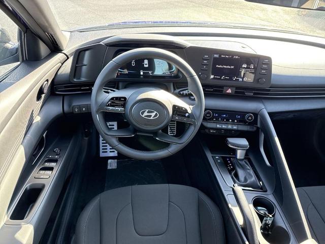 Photo of 2025 Intense Blue Hyundai ELANTRA