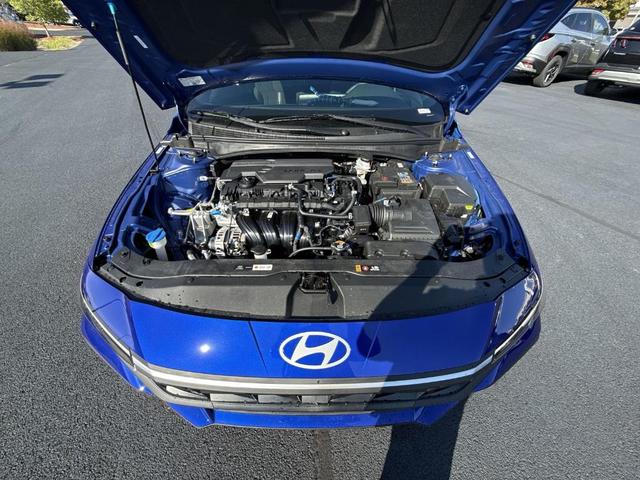 Photo of 2025 Intense Blue Hyundai ELANTRA