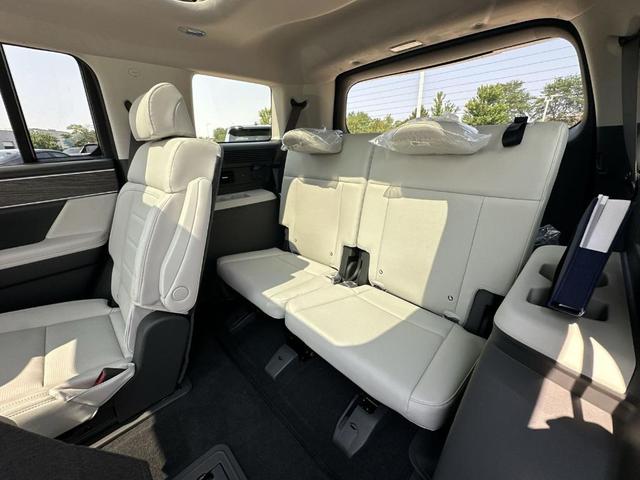 Photo of 2026 White Hyundai SANTA FE