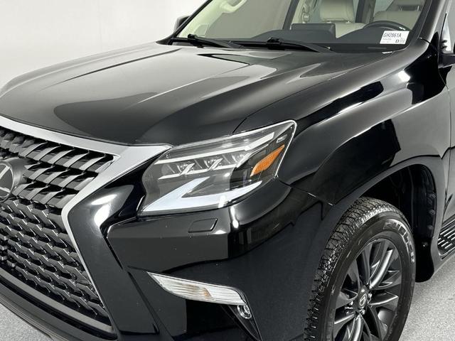 Photo of 2023 Black Onyx Lexus GX 460